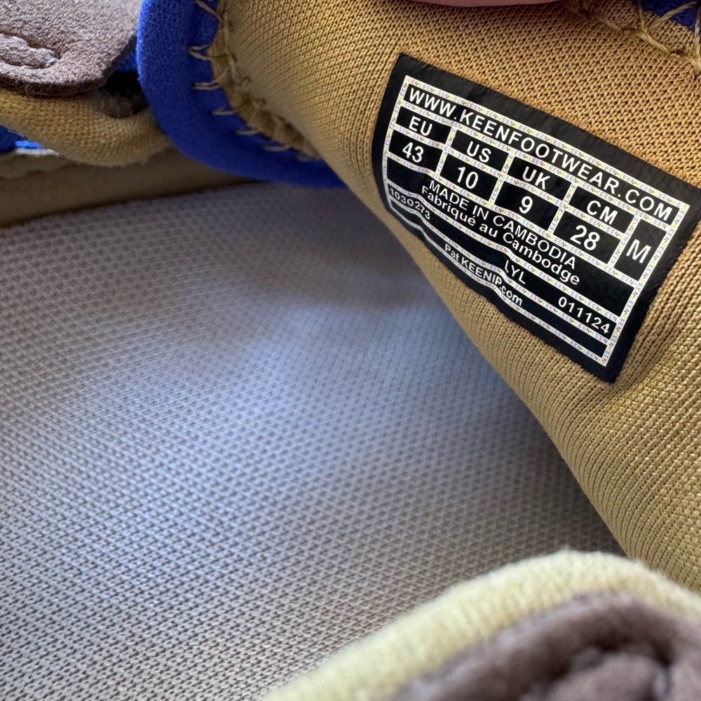 Keen Men's UNEEK WK Sneaker Size 10 NWOT - Picture 10 of 11